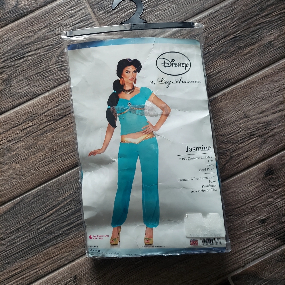 Adult Leg Avenue Disney Princess Jasmine Costume-Small